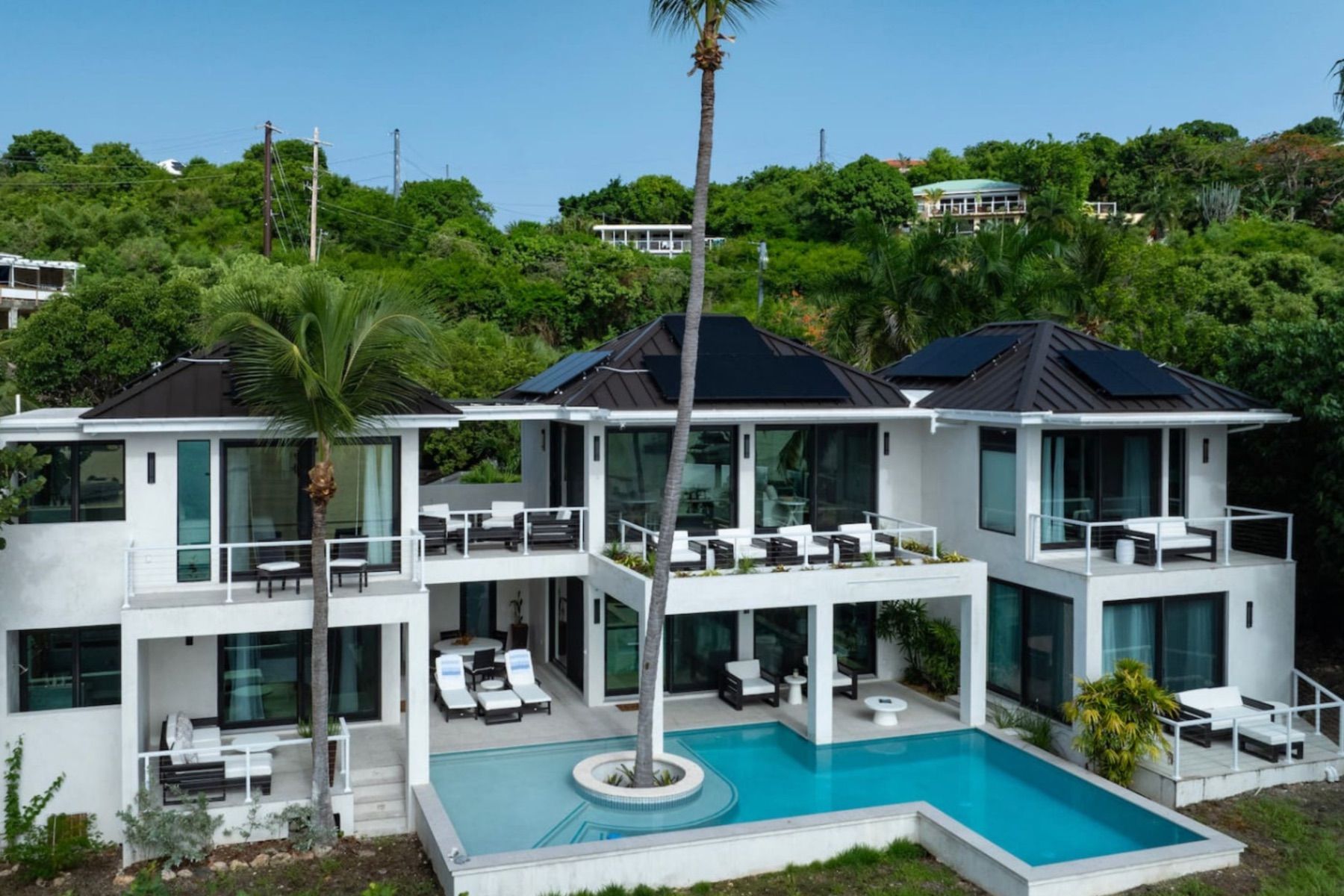 Sol Mate villa photo.